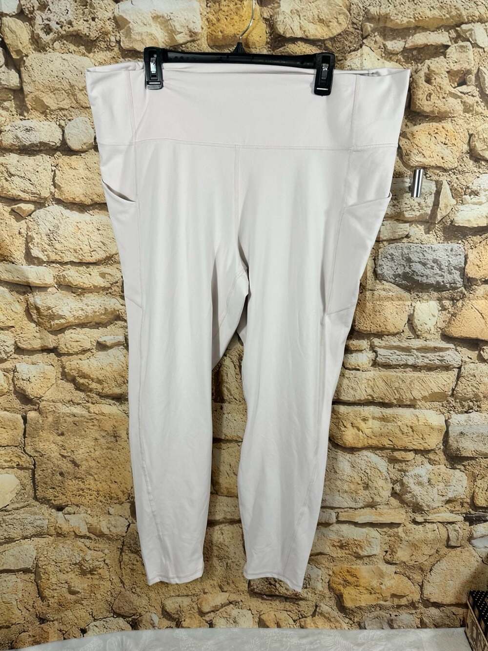 Fabletics PureLuxe Leggings Size 4X baby pink Pocket High Waist